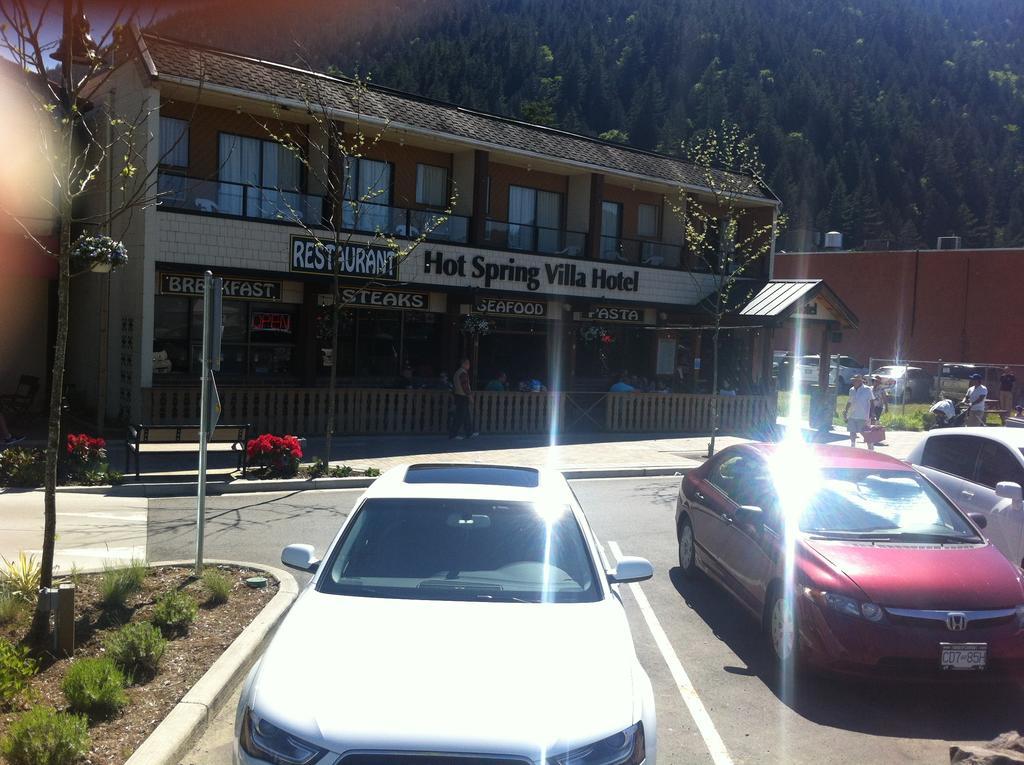 Spring Villa Hotel Harrison Hot Springs Kültér fotó