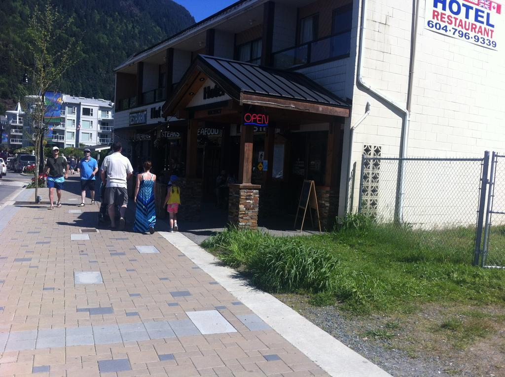 Spring Villa Hotel Harrison Hot Springs Kültér fotó
