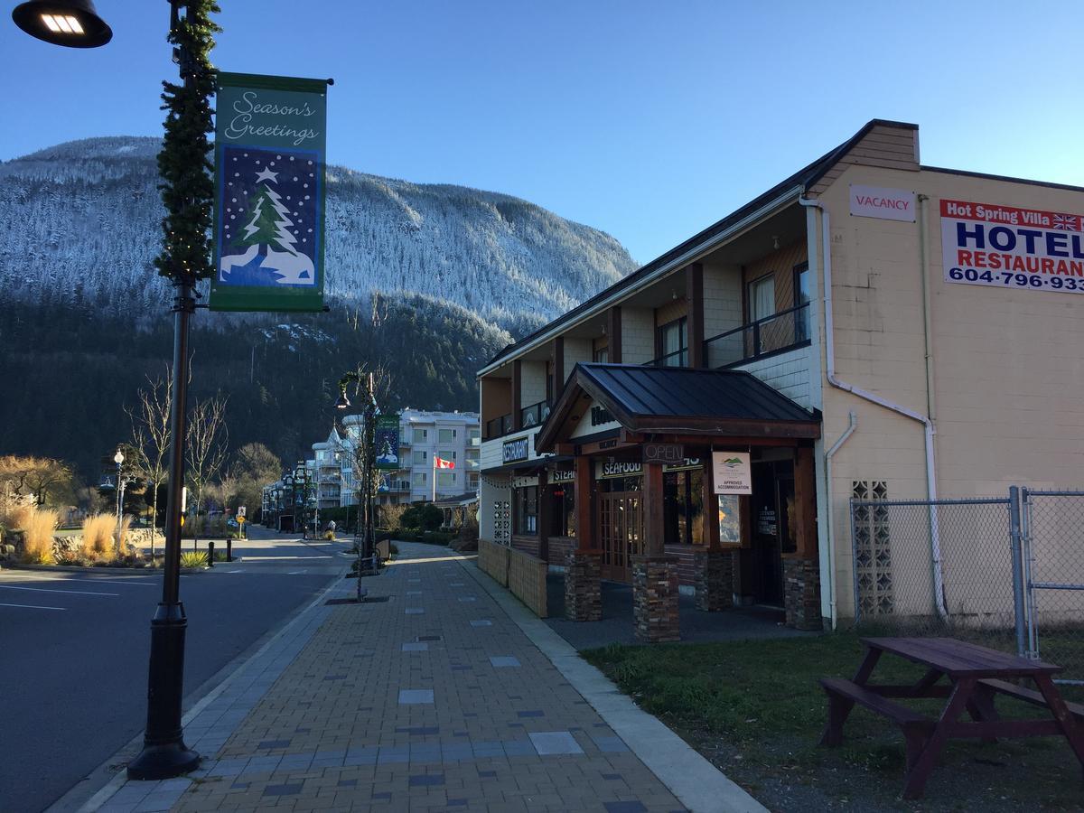 Spring Villa Hotel Harrison Hot Springs Kültér fotó