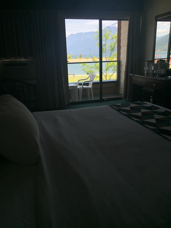 Spring Villa Hotel Harrison Hot Springs Kültér fotó